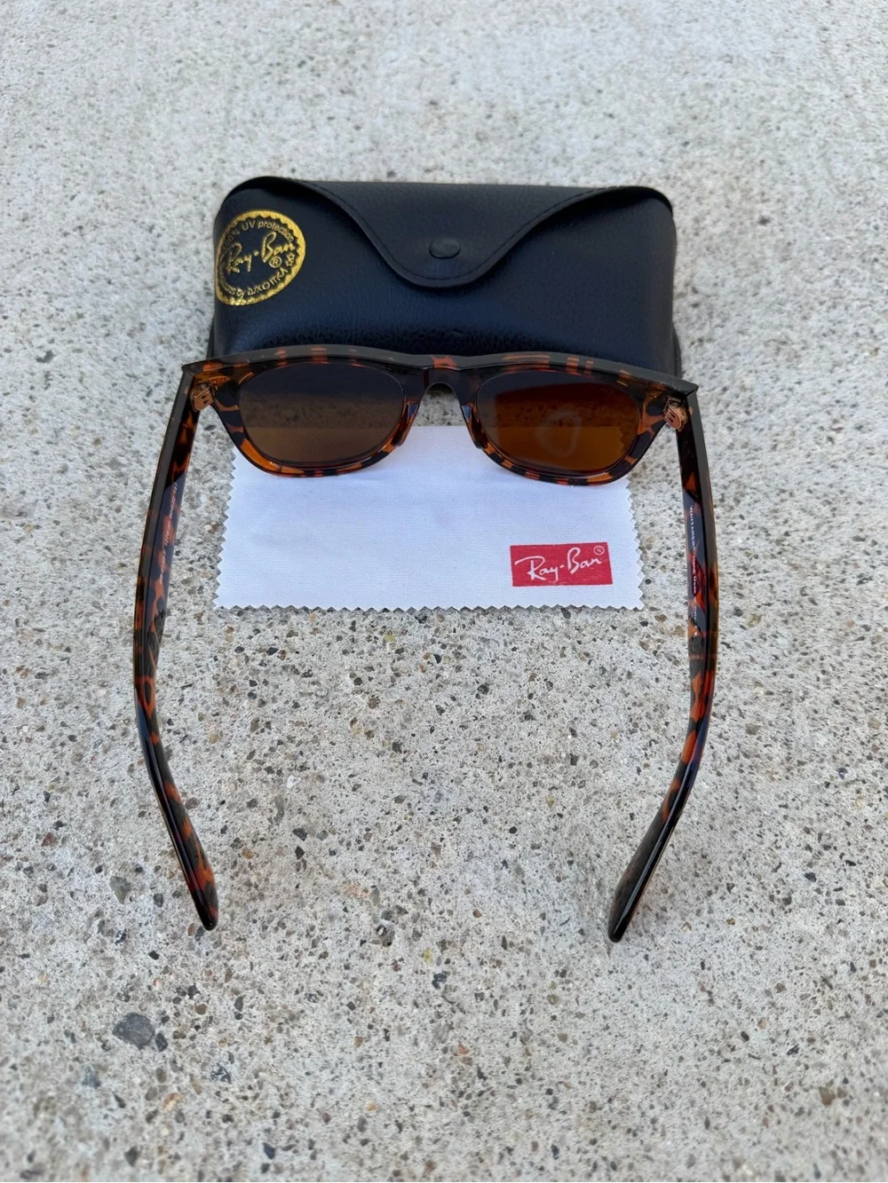 RayBan Wayfarer Sunglasses RB2140 Tortoise Frame G-15 Lens